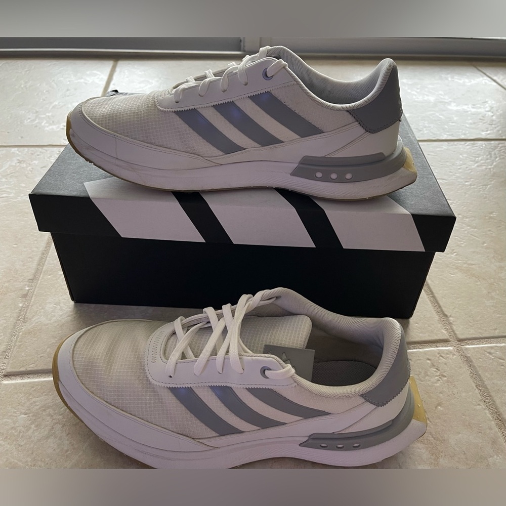 Adidas Men’s S2G SL 24 Spikeless Golf Shoes US Sz. 9 White/Silver - Picture 2 of 11